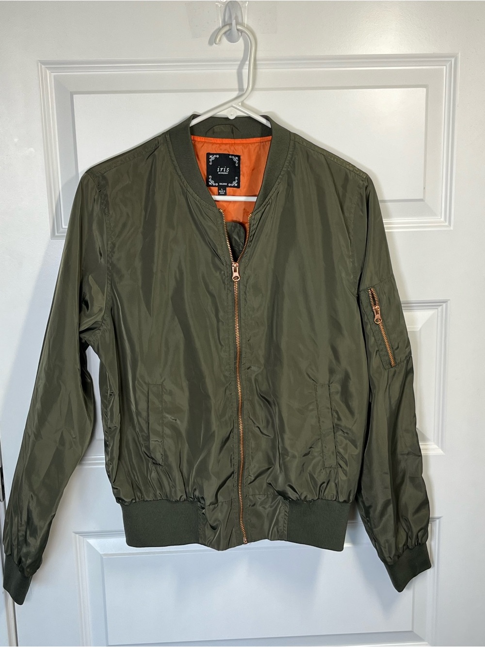Iris Los Angeles Olive Green Bomber Jacket Size Large